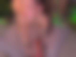 Bllowjoyy's Live Sex Cam Show