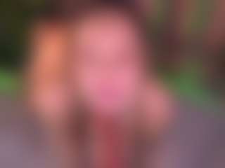 Bllowjoyy's Live Sex Cam Show
