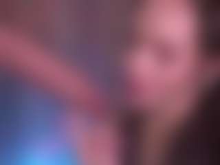 Bllowjoyy's Live Sex Cam Show