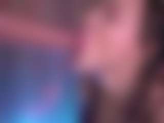 Bllowjoyy's Live Sex Cam Show