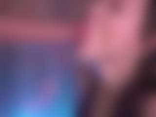 Bllowjoyy's Live Sex Cam Show