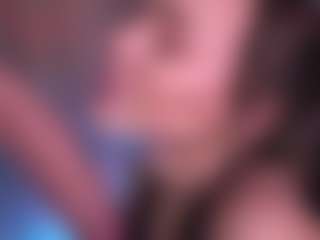 Bllowjoyy's Live Sex Cam Show
