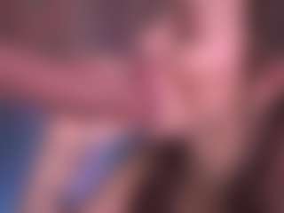 Bllowjoyy's Live Sex Cam Show