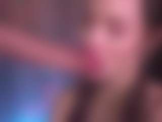 Bllowjoyy's Live Sex Cam Show