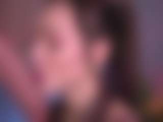 Bllowjoyy's Live Sex Cam Show