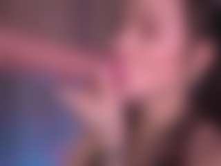 Bllowjoyy's Live Sex Cam Show