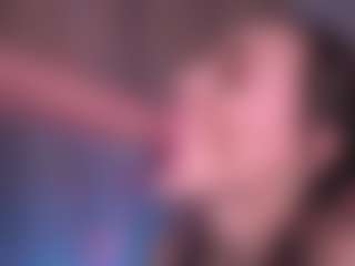 Bllowjoyy's Live Sex Cam Show