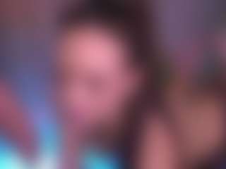 Bllowjoyy's Live Sex Cam Show