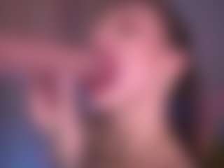 Bllowjoyy's Live Sex Cam Show