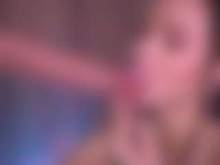Bllowjoyy's Live Sex Cam Show