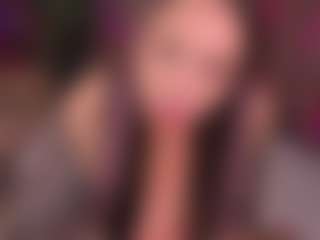 Bllowjoyy's Live Sex Cam Show