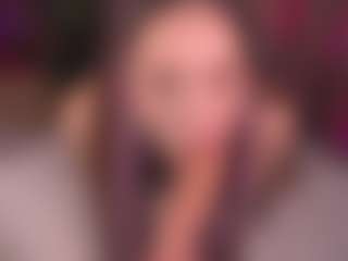 Bllowjoyy's Live Sex Cam Show