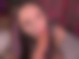 Bllowjoyy's Live Sex Cam Show