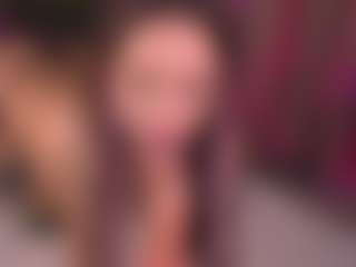 Bllowjoyy's Live Sex Cam Show