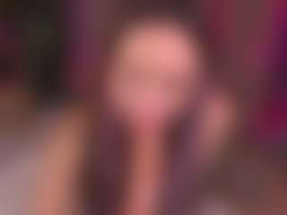 Bllowjoyy's Live Sex Cam Show