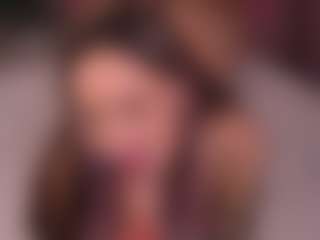 Bllowjoyy's Live Sex Cam Show