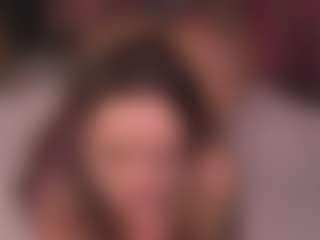 Bllowjoyy's Live Sex Cam Show