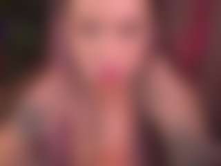 Bllowjoyy's Live Sex Cam Show