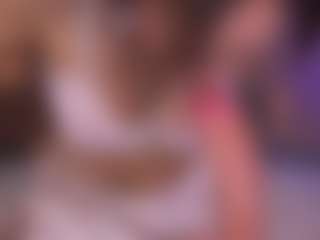 Bllowjoyy's Live Sex Cam Show