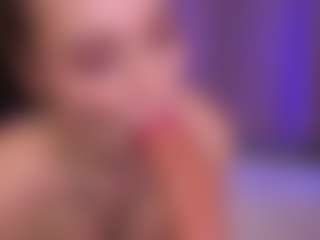 Bllowjoyy's Live Sex Cam Show
