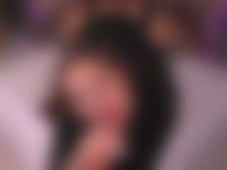 Bllowjoyy's Live Sex Cam Show