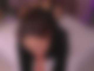 Bllowjoyy's Live Sex Cam Show