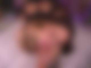 Bllowjoyy's Live Sex Cam Show