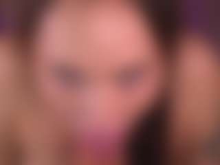 Bllowjoyy's Live Sex Cam Show