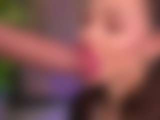 Bllowjoyy's Live Sex Cam Show