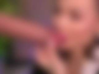 Bllowjoyy's Live Sex Cam Show