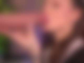 Bllowjoyy's Live Sex Cam Show