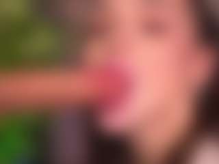 Bllowjoyy's Live Sex Cam Show