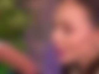 Bllowjoyy's Live Sex Cam Show