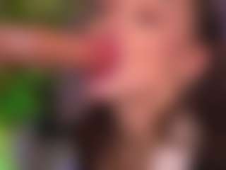 Bllowjoyy's Live Sex Cam Show
