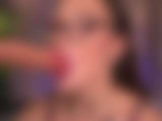 Bllowjoyy's Live Sex Cam Show
