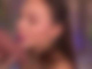 Bllowjoyy's Live Sex Cam Show