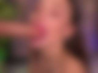 Bllowjoyy's Live Sex Cam Show