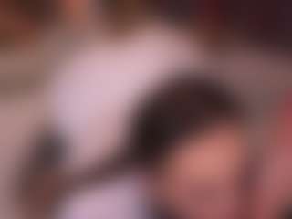 Bllowjoyy's Live Sex Cam Show