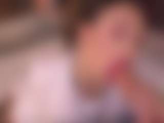 Bllowjoyy's Live Sex Cam Show