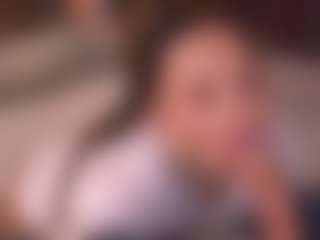 Bllowjoyy's Live Sex Cam Show