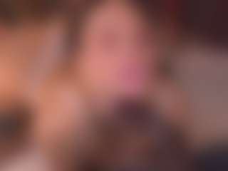 Bllowjoyy's Live Sex Cam Show