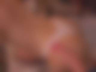 Bllowjoyy's Live Sex Cam Show