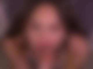 Bllowjoyy's Live Sex Cam Show