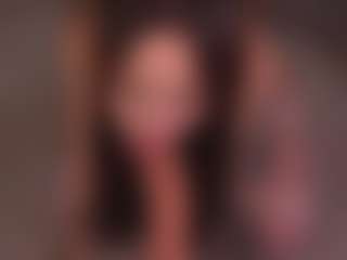Bllowjoyy's Live Sex Cam Show