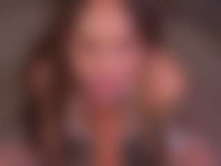 Bllowjoyy's Live Sex Cam Show