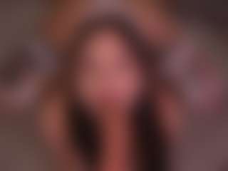 Bllowjoyy's Live Sex Cam Show