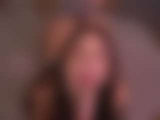 Bllowjoyy's Live Sex Cam Show