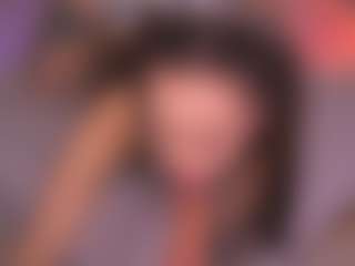 Bllowjoyy's Live Sex Cam Show