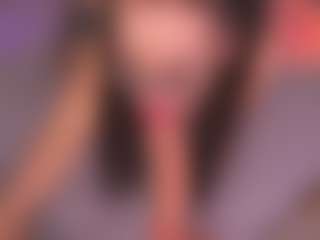 Bllowjoyy's Live Sex Cam Show