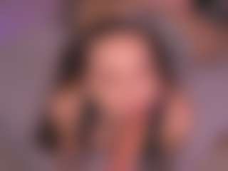 Bllowjoyy's Live Sex Cam Show